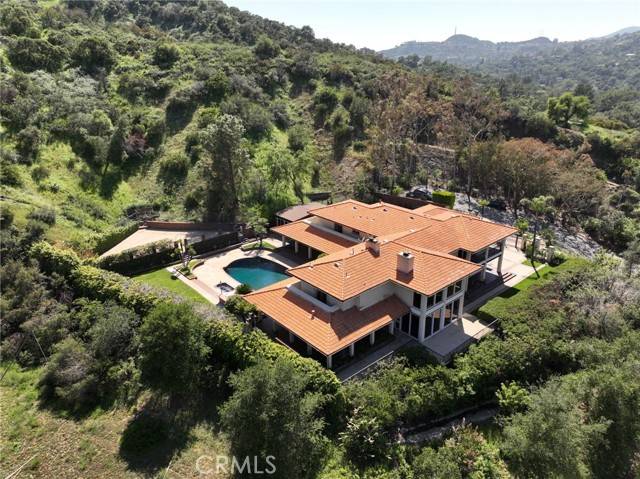 La Canada Flintridge, CA 91011,540 Haverstock Road
