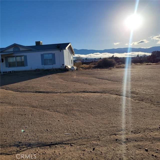 Phelan, CA 92371,9572 Smith Road