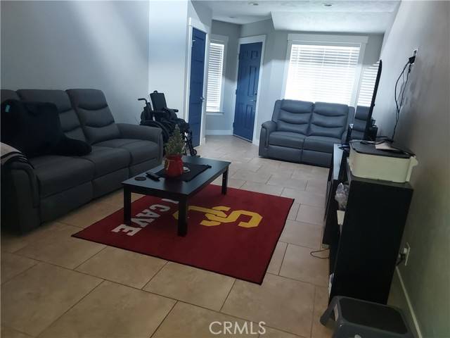 Apple Valley, CA 92308,19246 Cottonwood Drive