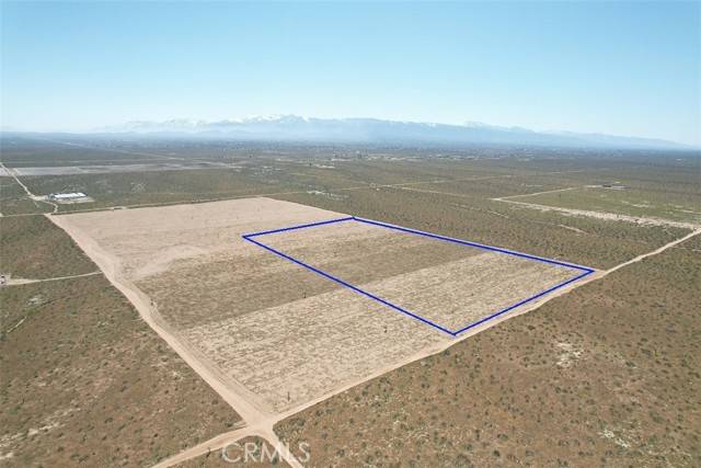 Adelanto, CA 92301,6 Mojave Dr.