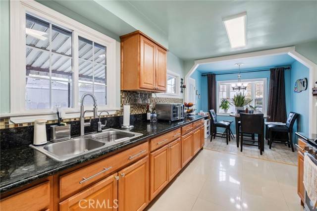 North Hollywood (los Angeles), CA 91605,12540 Barbara Ann Street