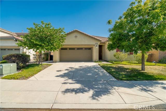 Fontana, CA 92336,15345 Chive Lane