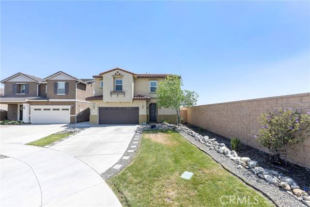 Fontana, CA 92336,17007 Oriole Lane