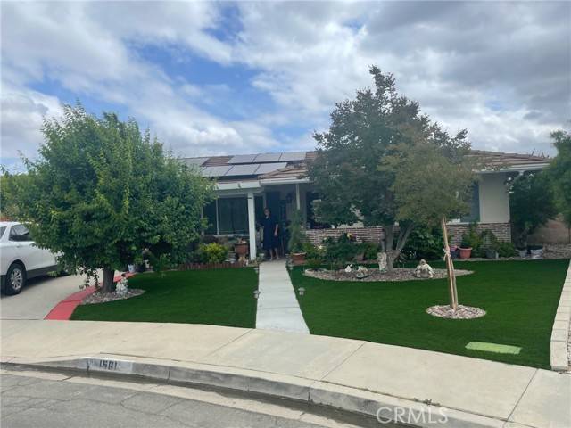Hemet, CA 92543,1561 Edgewood Lane