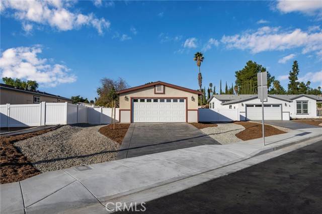 Perris, CA 92570,758 Larissa Court