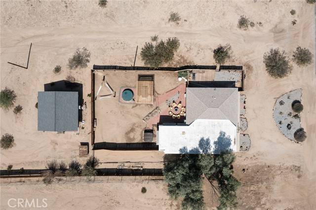 Joshua Tree, CA 92252,64975 Sun Oro Road