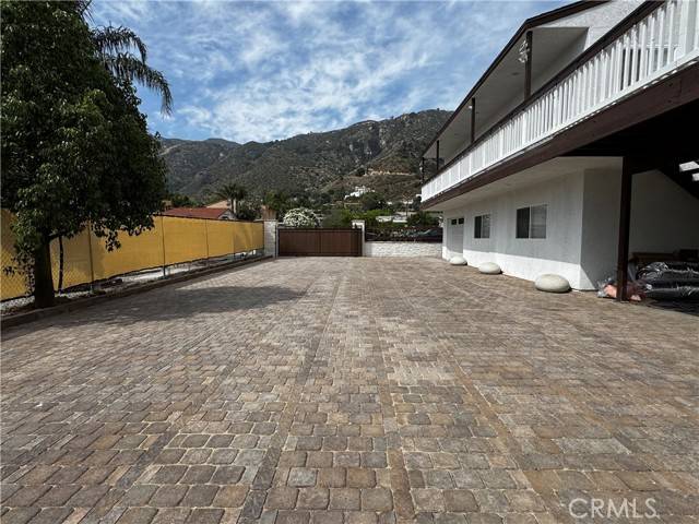 Lake Elsinore, CA 92530,15199 Grand Avenue #2