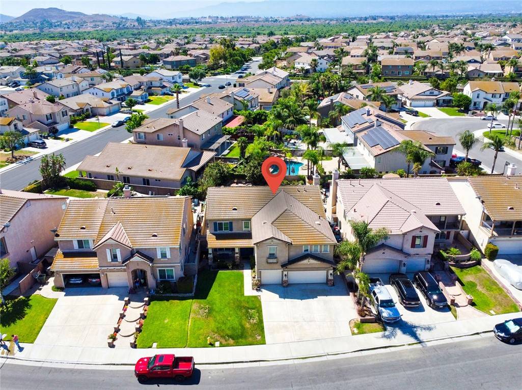 Eastvale, CA 92880,13637 Aspen Leaf Lane