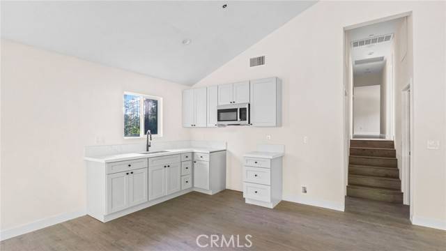 Idyllwild, CA 92549,53810 Country Club Drive #AB
