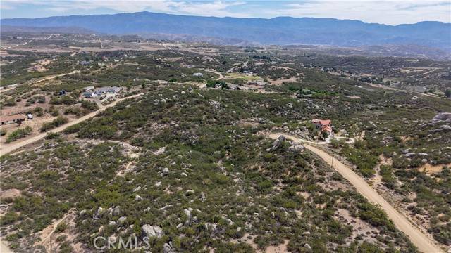 Aguanga, CA 92532,1032 Canyonside Court