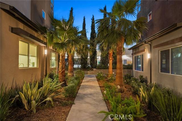 Ontario, CA 91764,4102 E Axis Privado #101