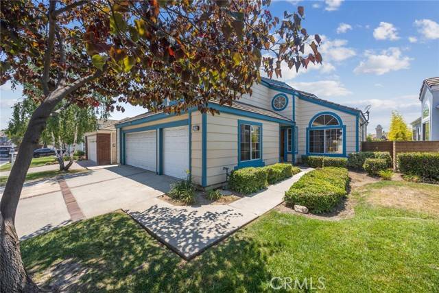 La Verne, CA 91750,5795 Blackbird Lane