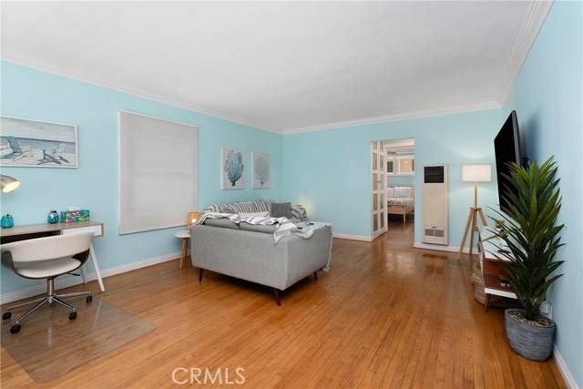 Long Beach, CA 90802,1250 E 1st Street #1