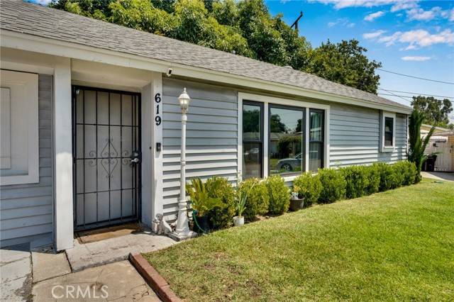 Glendora, CA 91741,619 W Leeside Street