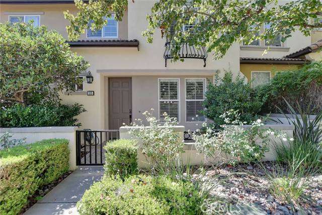 Fontana, CA 92336,15723 Parkhouse Drive #105