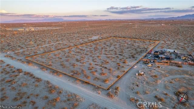 Phelan, CA 92371,1 Sandstone Rd