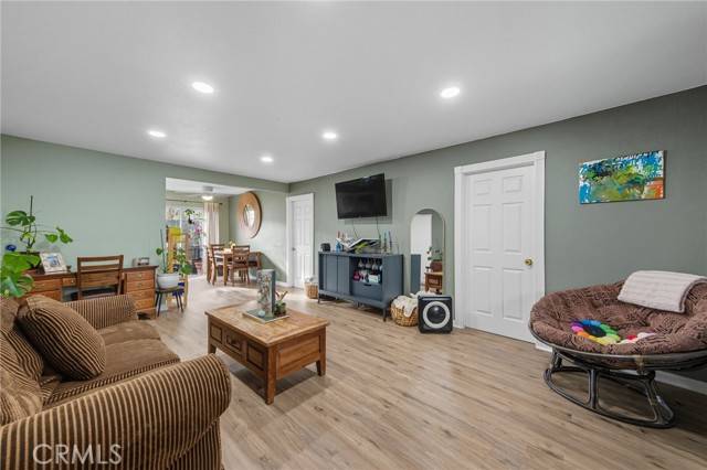 Pomona, CA 91767,960 E Bonita #73