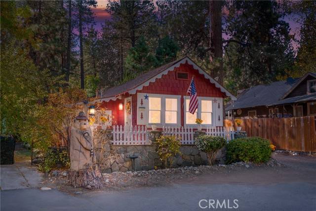 Wrightwood, CA 92397,1461 Betty Street