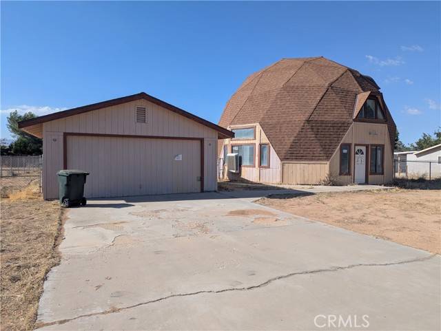 Apple Valley, CA 92307,22677 South