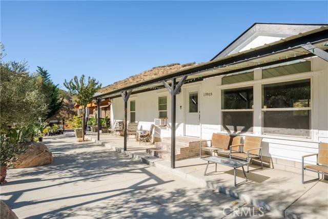 Hesperia, CA 92345,13905 Summit Valley