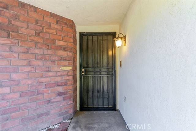 Glendora, CA 91741,2401 E Greenview Drive