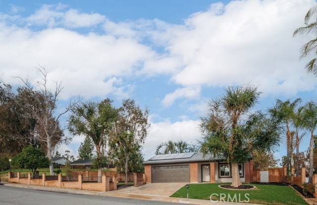 Corona, CA 92882,2430 Mesquite