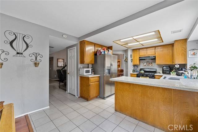 Moreno Valley, CA 92557,21060 Pala Foxia