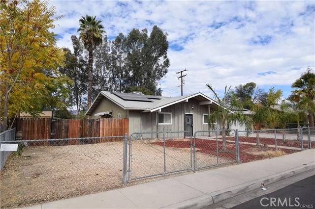 Hemet, CA 92543,532 Fern Place