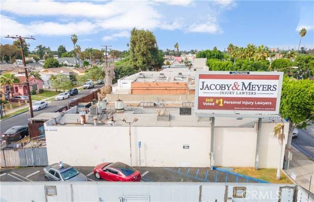 Compton, CA 90221,817 S Long Beach Boulevard