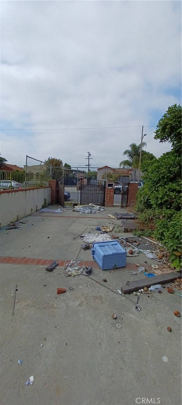 Huntington Park, CA 90255,3107 Hill Street