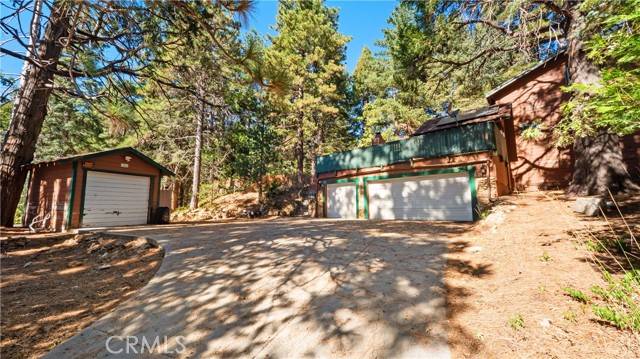 Twin Peaks, CA 92391,488 Oriole Drive