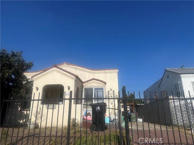 Los Angeles, CA 90003,333 W 88th Place