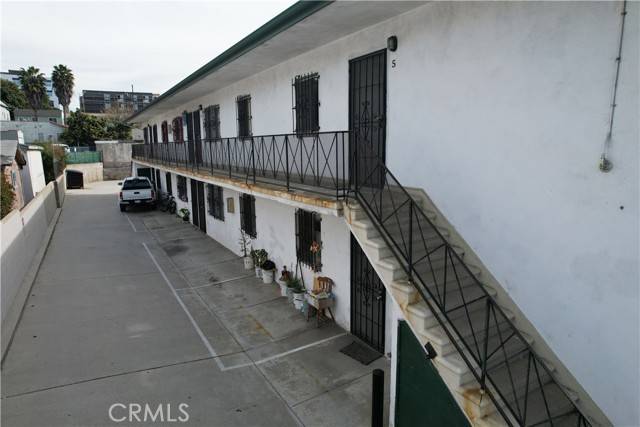 Los Angeles, CA 90026,316 N Coronado Street