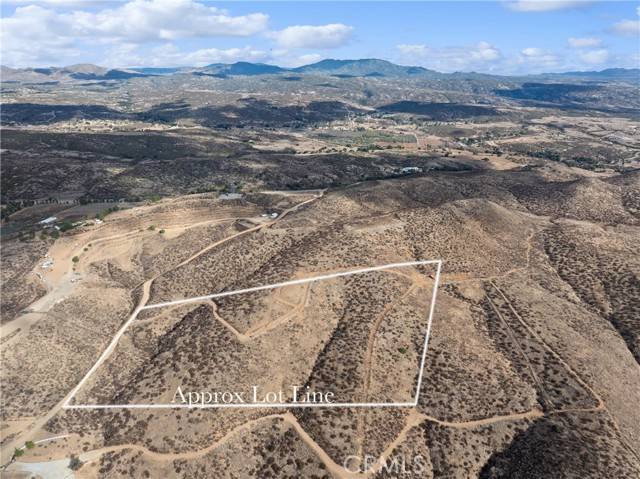 Hemet, CA 92544,41095 Voyager Road