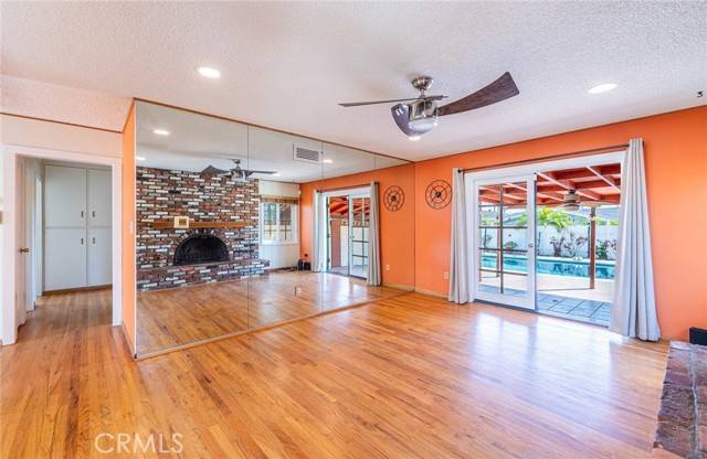 La Habra, CA 90631,2120 Wilshire