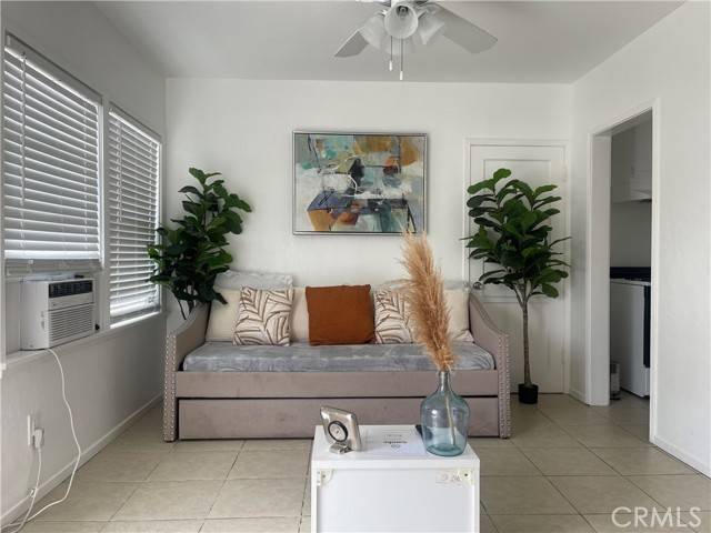 Bellflower, CA 90706,9719 Belmont Street #9719 1/2