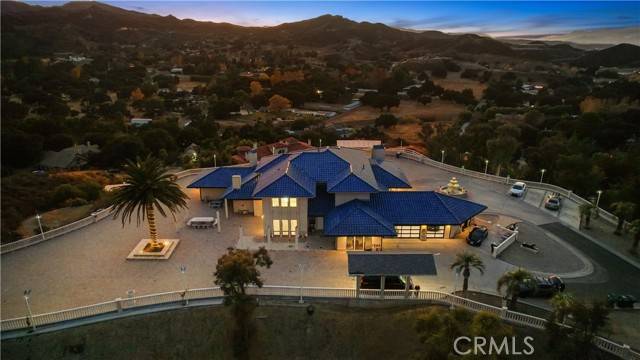 Canyon Country (santa Clarita), CA 91387,16115 Sky Ranch Road