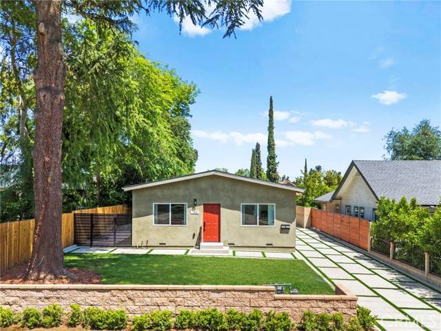 Pasadena, CA 91107,160 S Altadena Drive