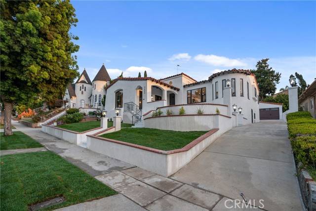 View Park, CA 90008,3649 Mount Vernon Drive