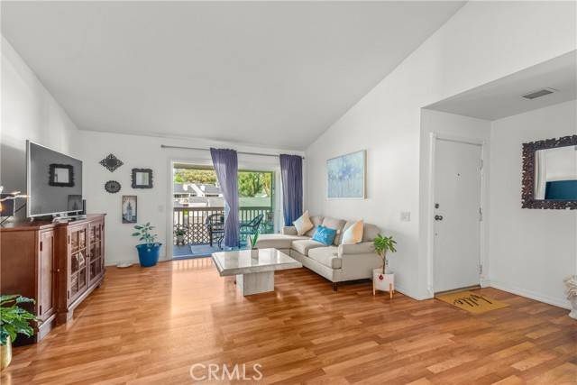 Yorba Linda, CA 92887,6210 Hartford Road #201