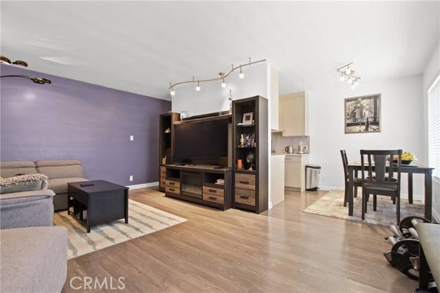 Long Beach, CA 90802,527 Cedar Avenue #2K