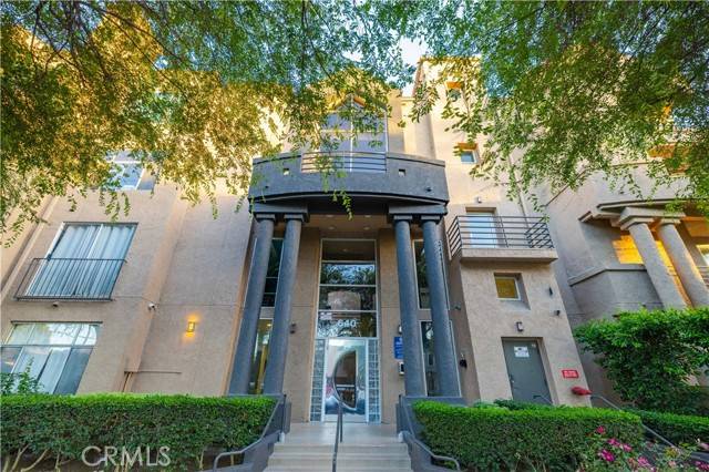 Long Beach, CA 90802,640 W 4th Street #308