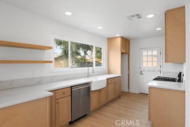 Rosemead, CA 91770,9063 Evansport Drive