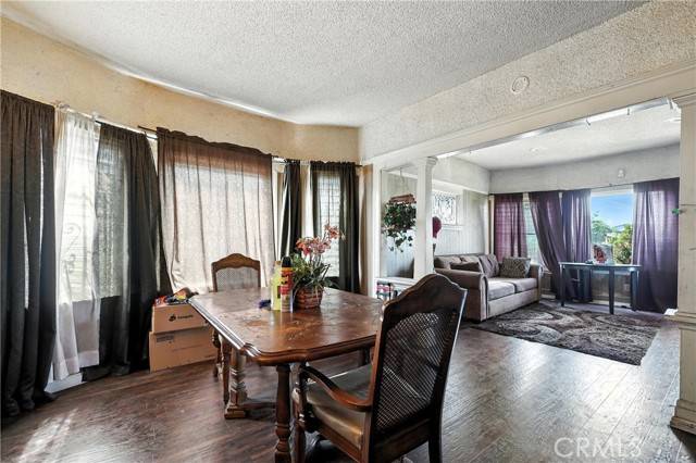 Los Angeles, CA 90011,1459 E 43rd Street