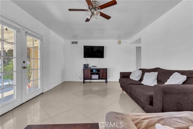 Gardena, CA 90247,1144 Magnolia