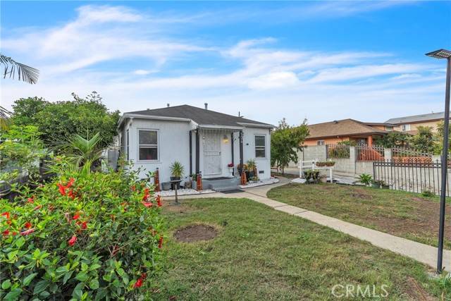 Los Angeles, CA 90061,134 W 113th