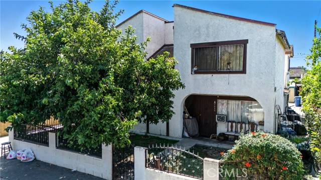 Huntington Park, CA 90255,2526 Flower Street