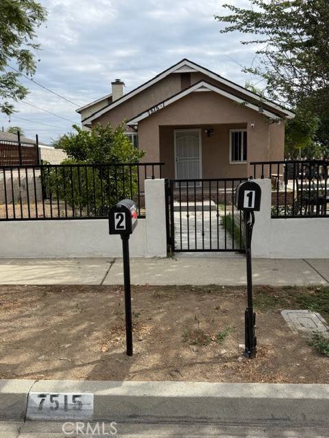 Fontana, CA 92336,7515 Locust