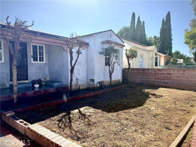 Los Angeles, CA 90061,248 E 110th St