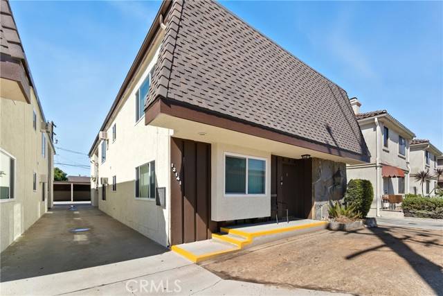 Downey, CA 90242,12143 Downey Avenue